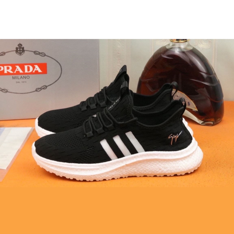 Pra*a casual shoes